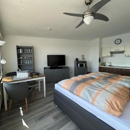 „Bellevue“ Apartment Шлесвиг Екстериор снимка